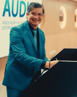 Sr. José Marcelo de Almeida Perez